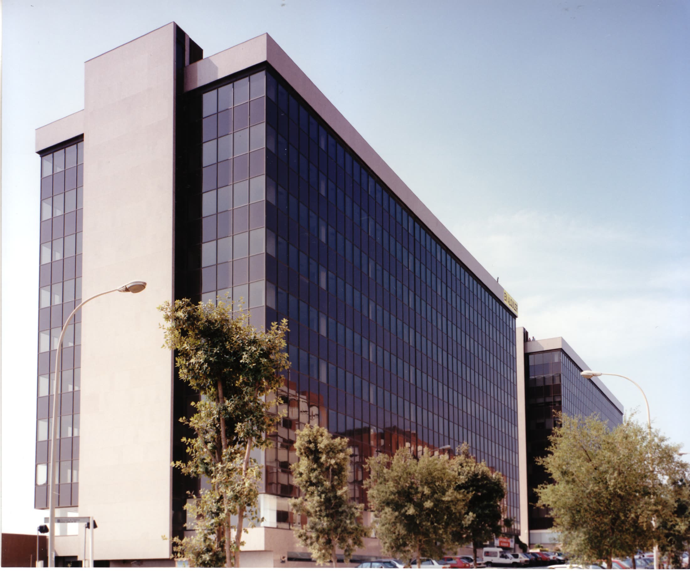 Edificio de oficinas desarrollado por Castro